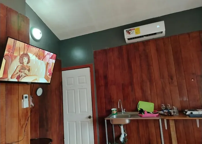 Sura House Corcovado Surinico Room With Ac